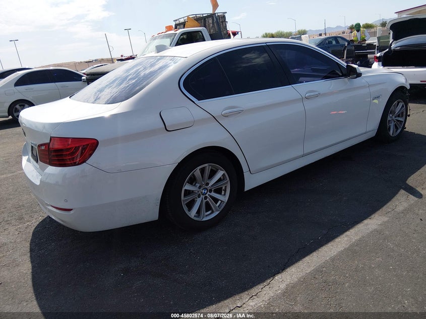 2015 BMW 528I auction photo 4