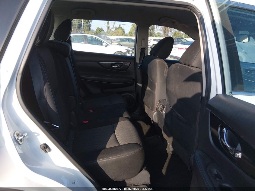 2018 NISSAN ROGUE auction photo 8