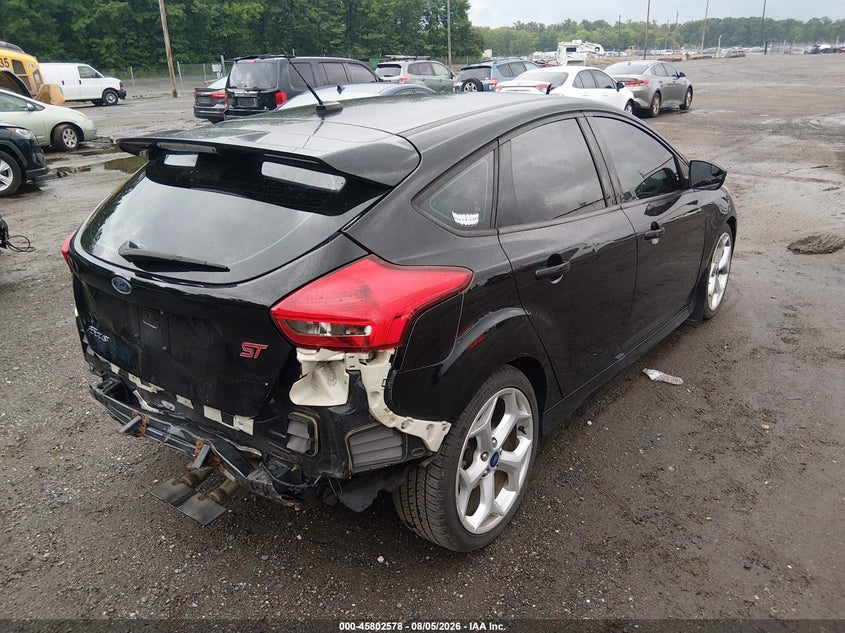 Vin: 1fadp3l93jl319746, lot: 46301409, ford focus st 20184