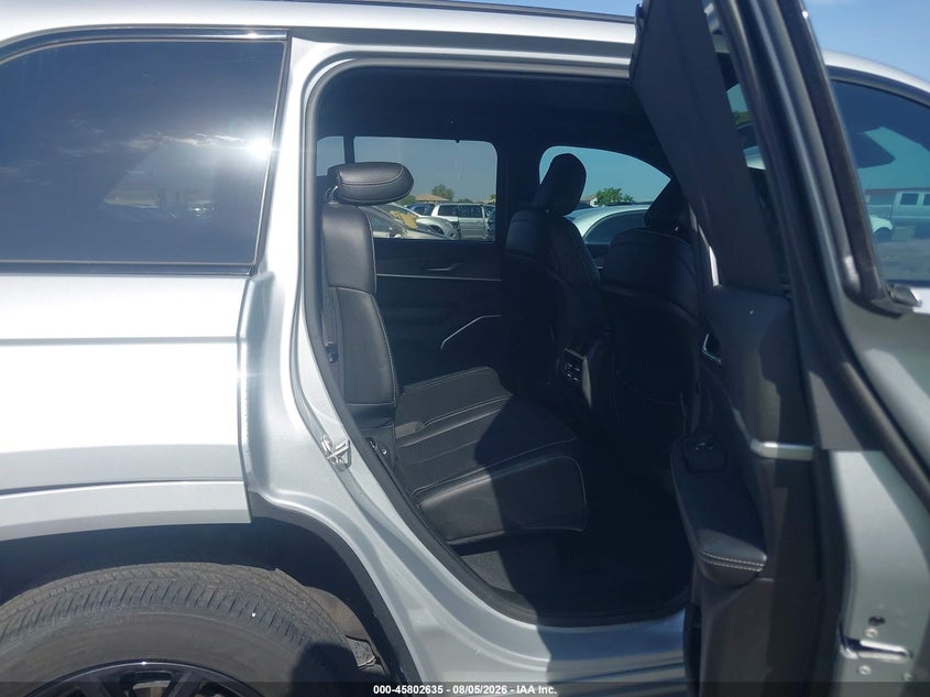 2024 JEEP GRAND CHEROKEE 4XE auction photo 8