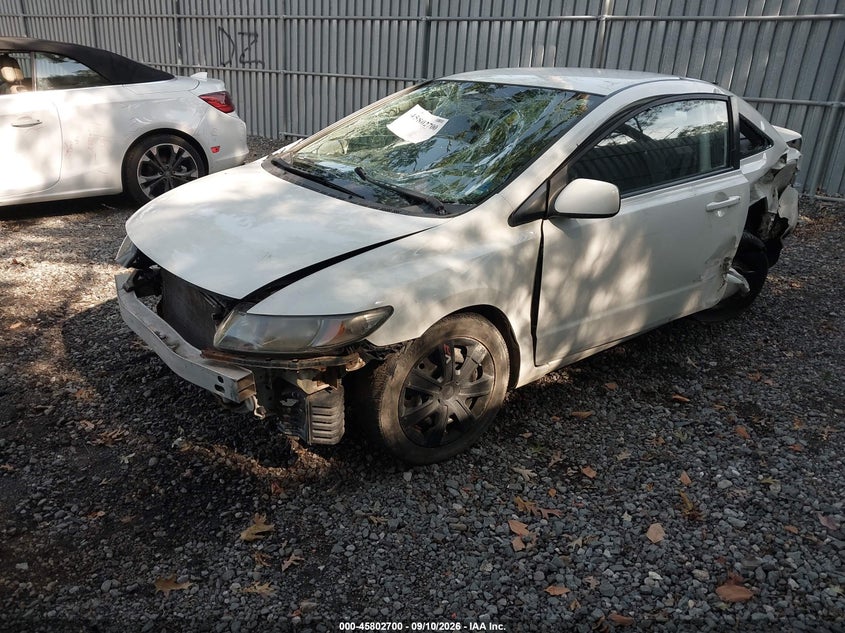 2010 Honda Civic, По колу, IAAI, VIN 2HGFG1B65AH531612 — фото 2