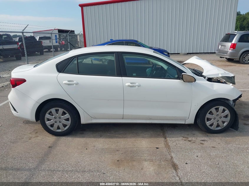 2021 KIA RIO S · Фото 14