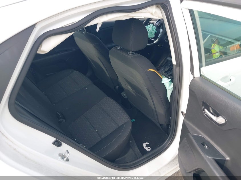 2021 KIA RIO S · Фото 8