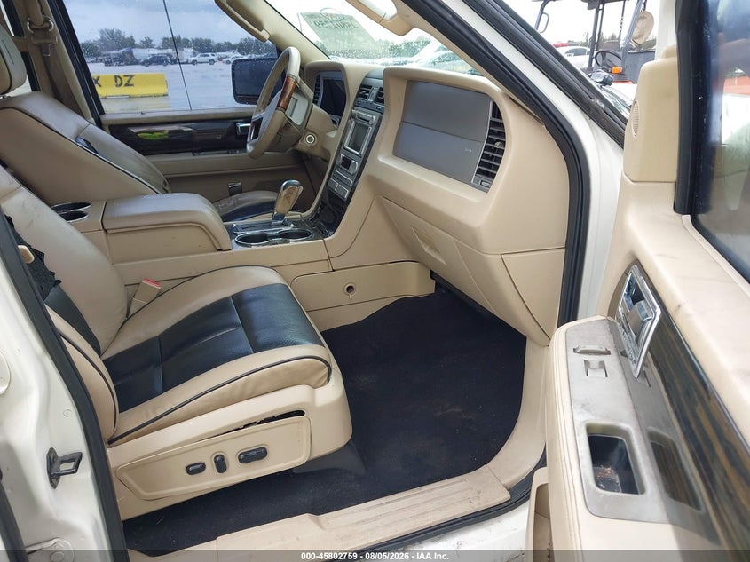 2008 LINCOLN NAVIGATOR auction photo 5