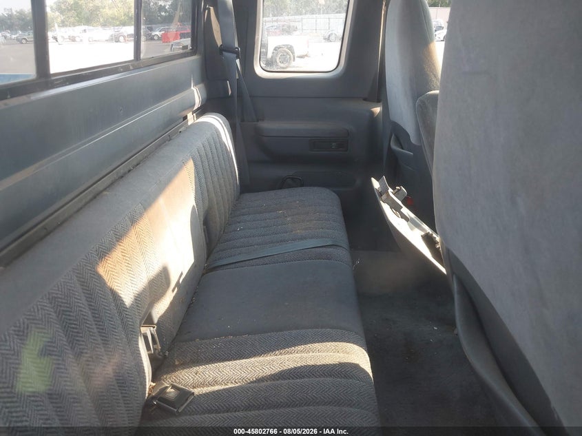 1993 FORD F250 auction photo 8