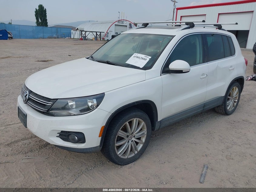 2013 VOLKSWAGEN TIGUAN auction photo 2