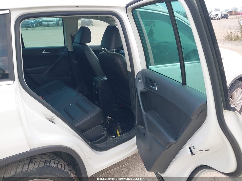 2013 VOLKSWAGEN TIGUAN auction photo 8