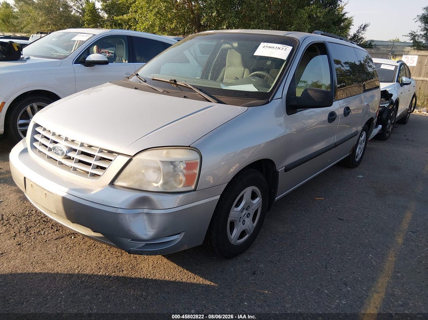 2004 FORD FREESTAR auction photo 2