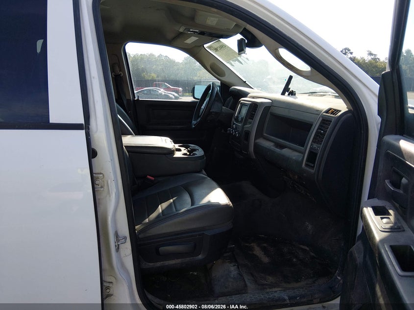 2015 RAM 1500 auction photo 5
