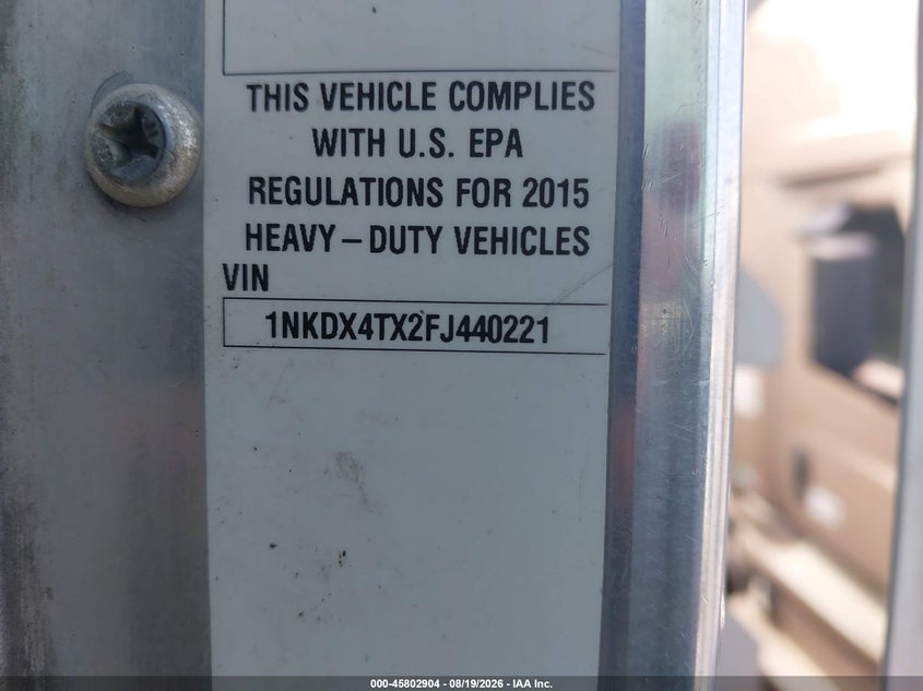 2015 KENWORTH CONSTRUCTION auction photo 8