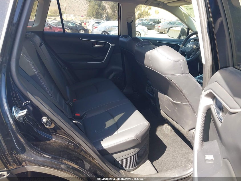 2025 TOYOTA RAV4 HYBRID auction photo 8