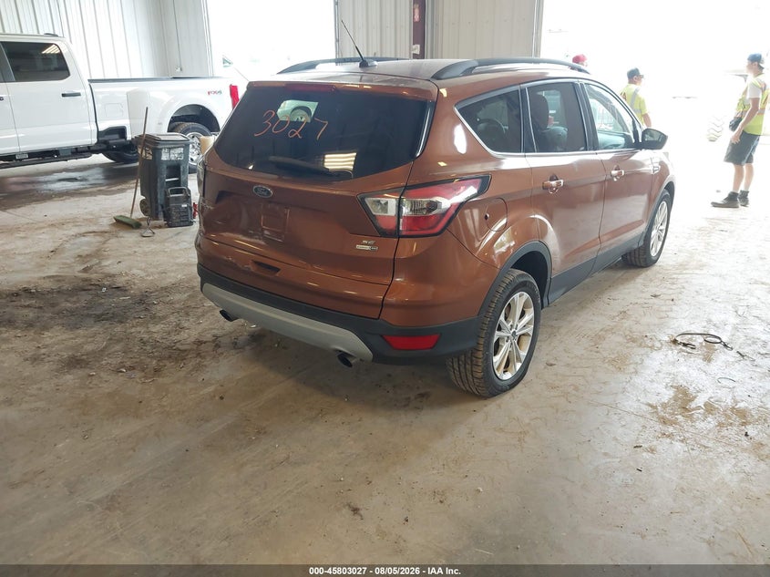 Vin: 1fmcu9gd7huc23893, lot: 46301858, ford escape se 20174