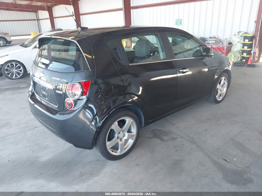 2013 CHEVROLET SONIC auction photo 4