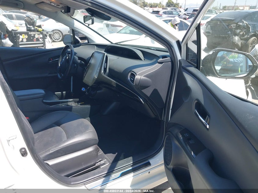 2020 TOYOTA PRIUS PRIME auction photo 5