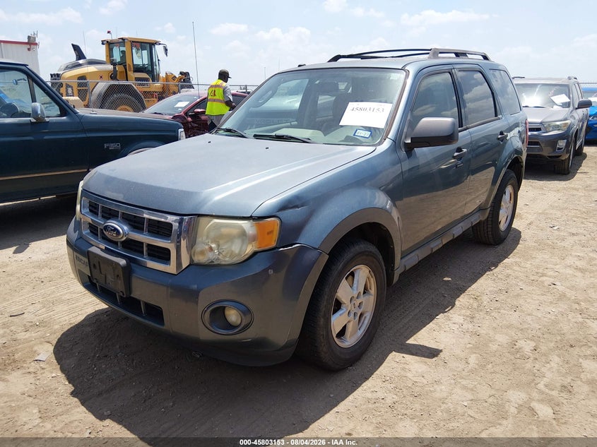 Vin: 1fmcu0dg5akd45325, lot: 46301984, ford escape xlt 20102