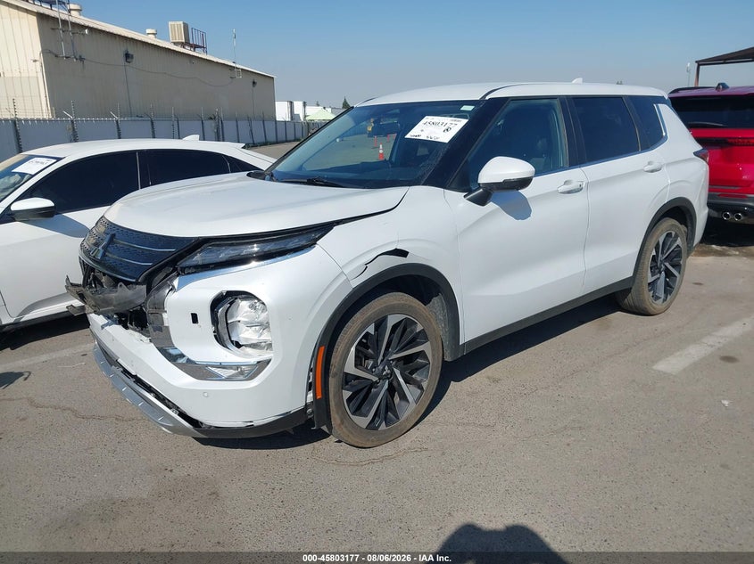 Vin: ja4j4va82rz033269, lot: 46302008, mitsubishi outlander se 2.5 s-awc/se black edition s-awc/se black edition w/pano roof s-awc/se ralliart s-awc 20242