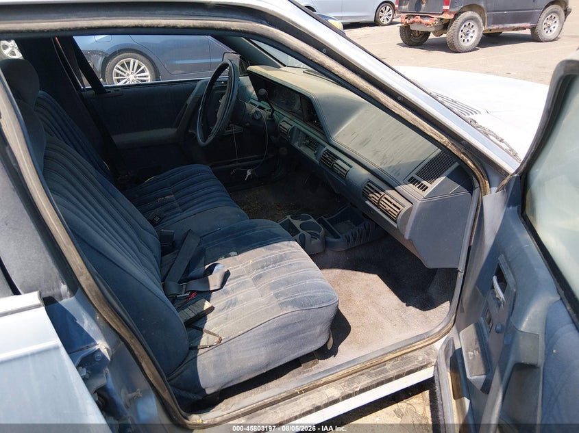 1991 OLDSMOBILE CUTLASS CIERA auction photo 5
