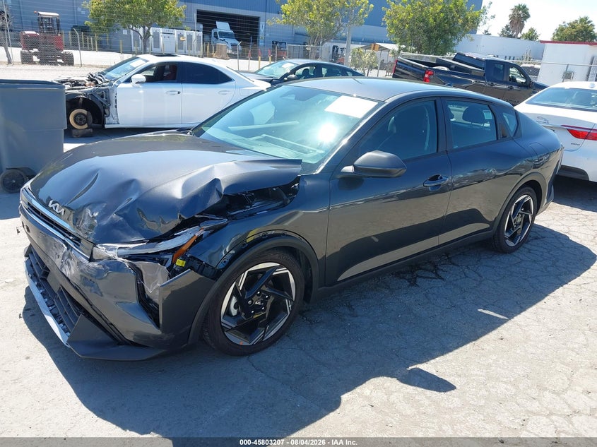 2026 KIA K4 — zdjęcie 2