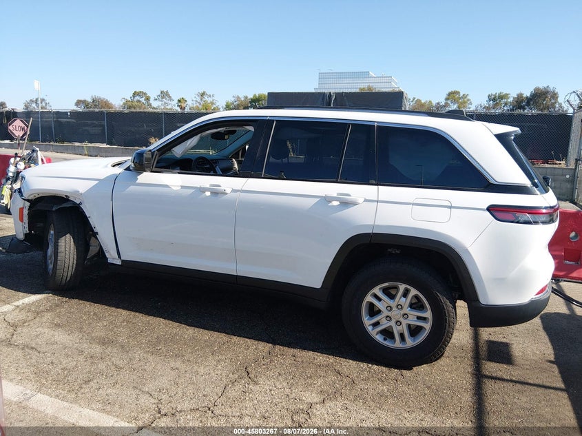 2023 JEEP GRAND CHEROKEE LAREDO 4X2 · Фото 14
