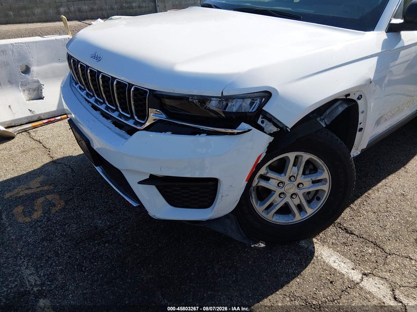 2023 JEEP GRAND CHEROKEE LAREDO 4X2 · Фото 6