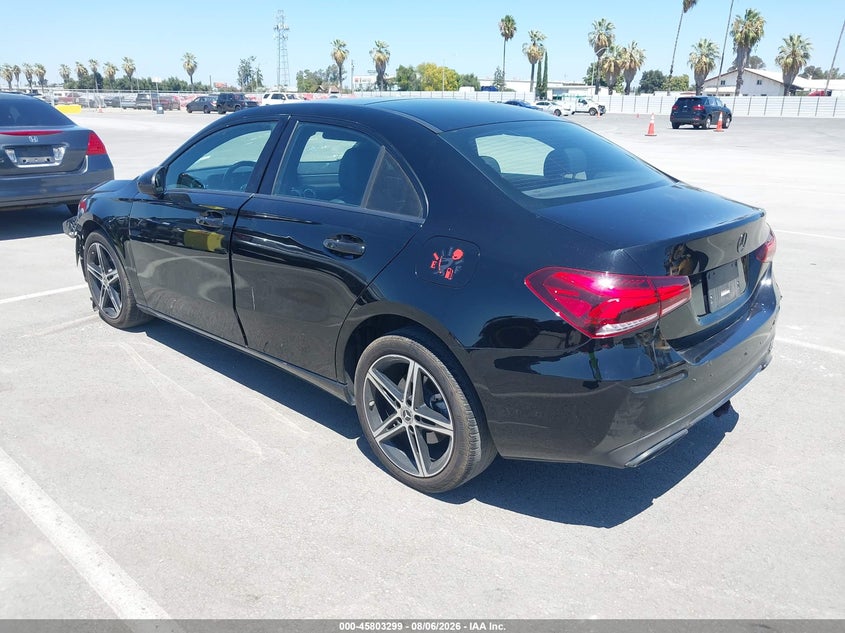 Vin: w1k3g4eb6nj349360, lot: 46302130, mercedes-benz a 220 20223