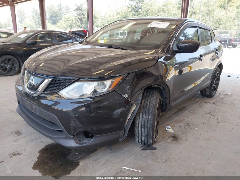 NISSAN ROGUE SPORT 2018 VIN JN1BJ1CR4JW250302