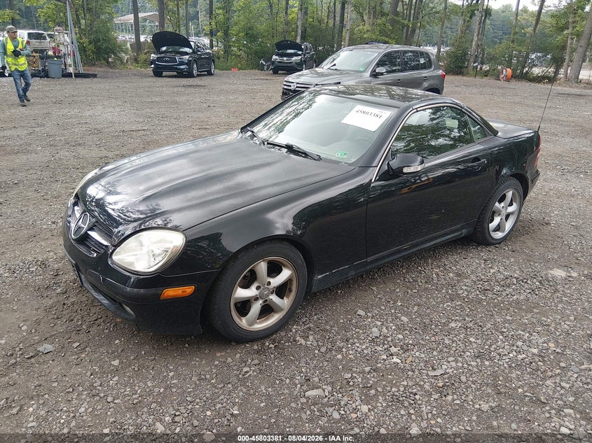 2004 MERCEDES-BENZ SLK 320 auction photo 2
