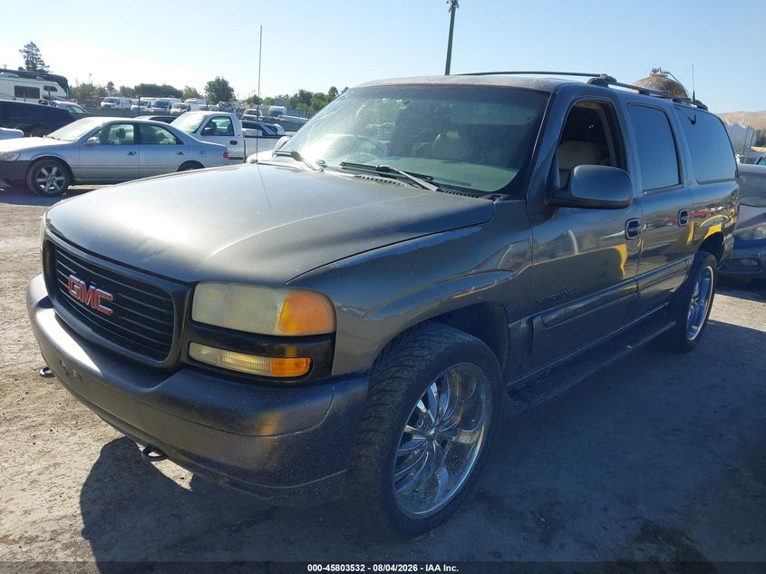 2001 GMC Yukon, Normal Wear & Tear, IAAI, VIN 3GKFK16TX1G262766 — photo 2