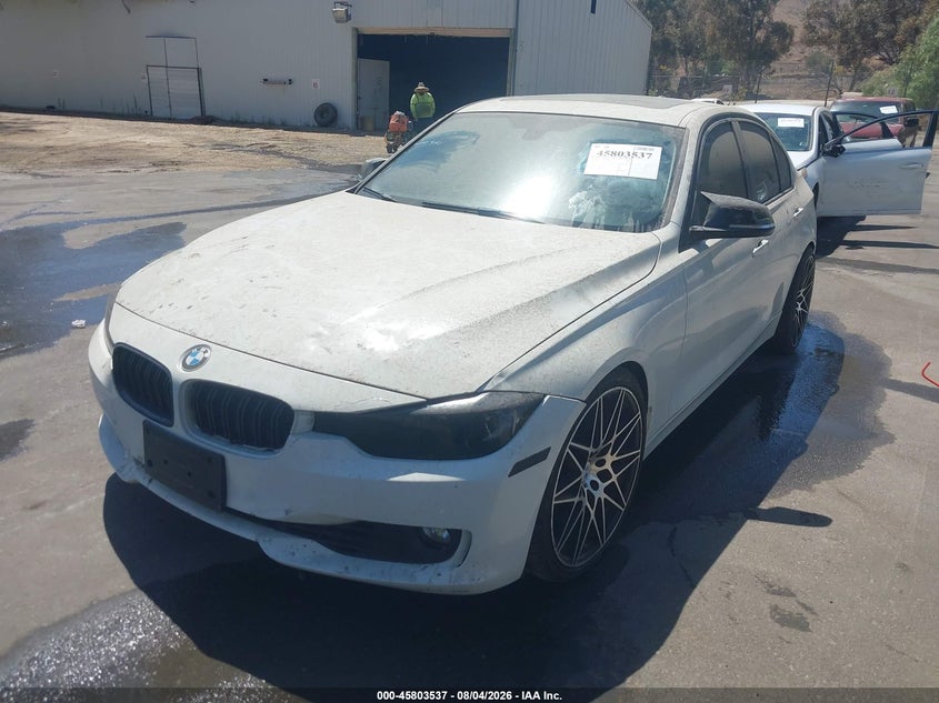 2014 BMW 3er, Обычный износ, IAAI, VIN WBA3C1C52EK110753 — фото 2