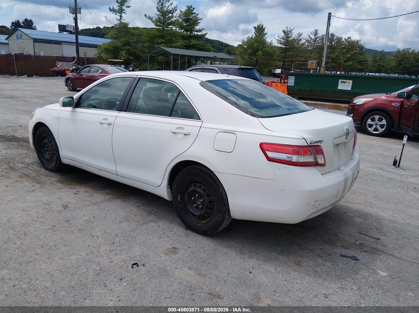 Vin: 4t1bf3ek8bu633047, lot: 46302402, toyota camry le 20113