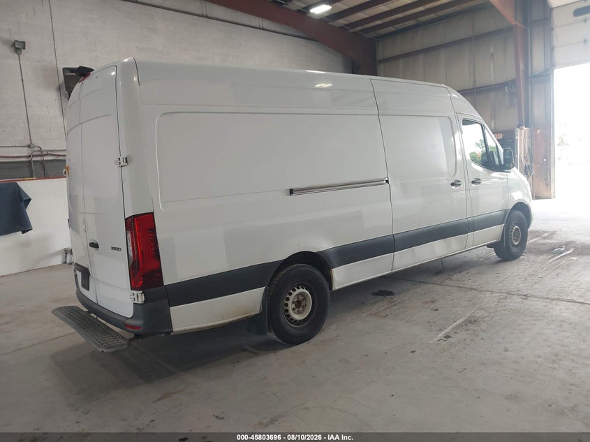2019 MERCEDES-BENZ SPRINTER 2500 auction photo 4