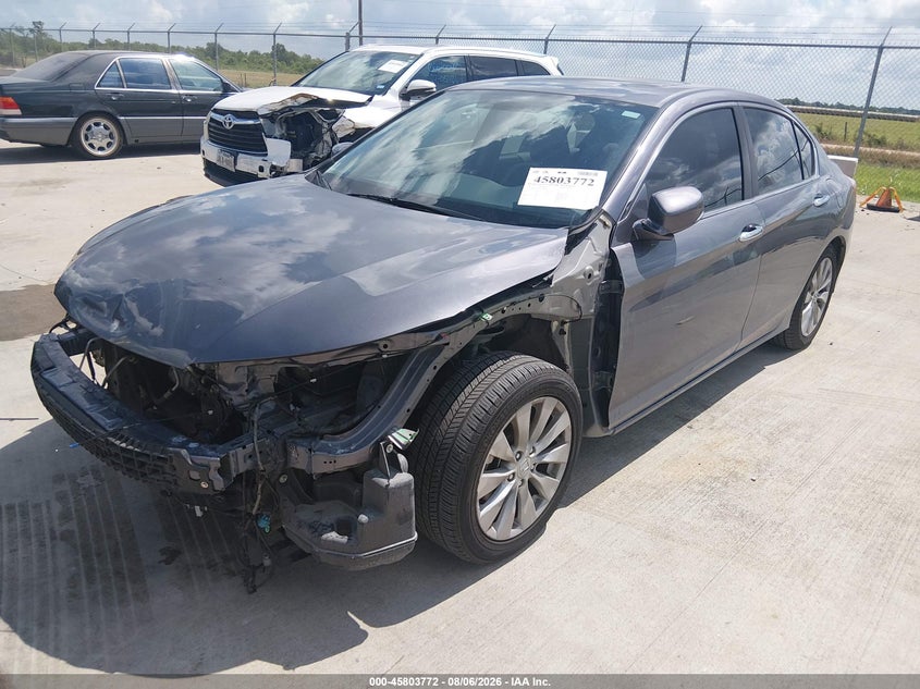 2014 HONDA ACCORD auction photo 2