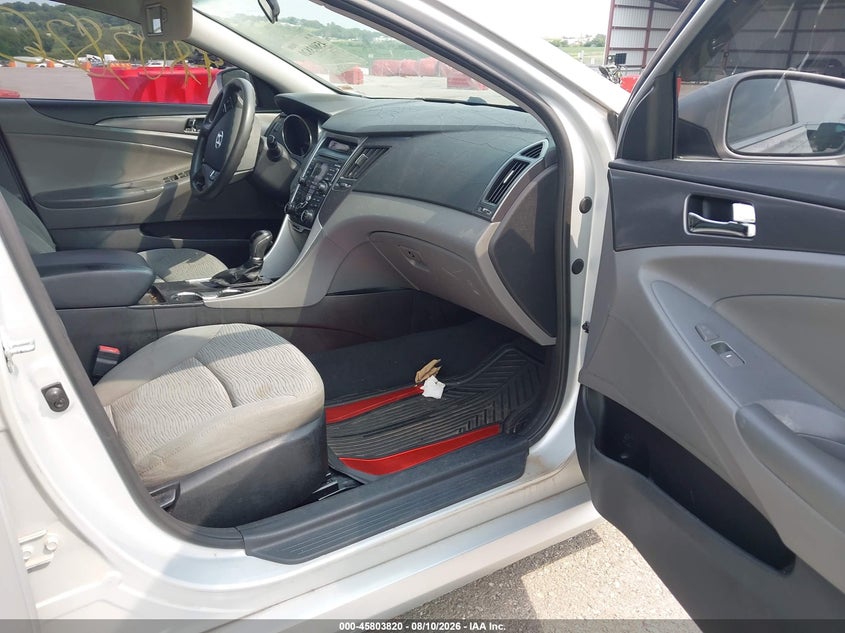 2011 HYUNDAI SONATA HYBRID auction photo 5