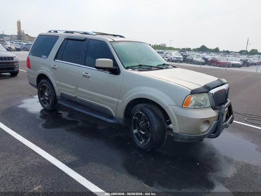 2004 LINCOLN NAVIGATOR auction photo 1