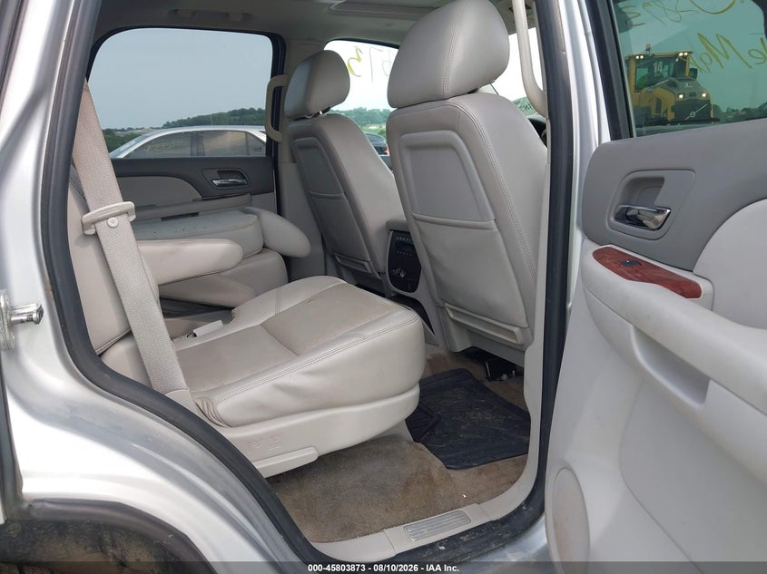 2013 CHEVROLET TAHOE auction photo 8