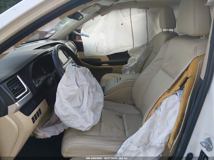 2016 TOYOTA HIGHLANDER auction photo 5