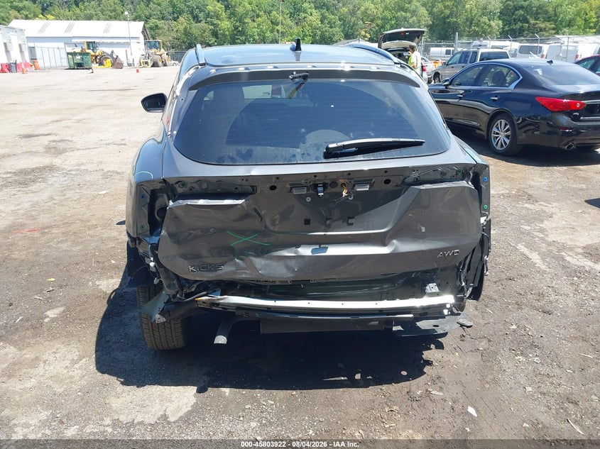 2026 NISSAN KICKS auction photo 6