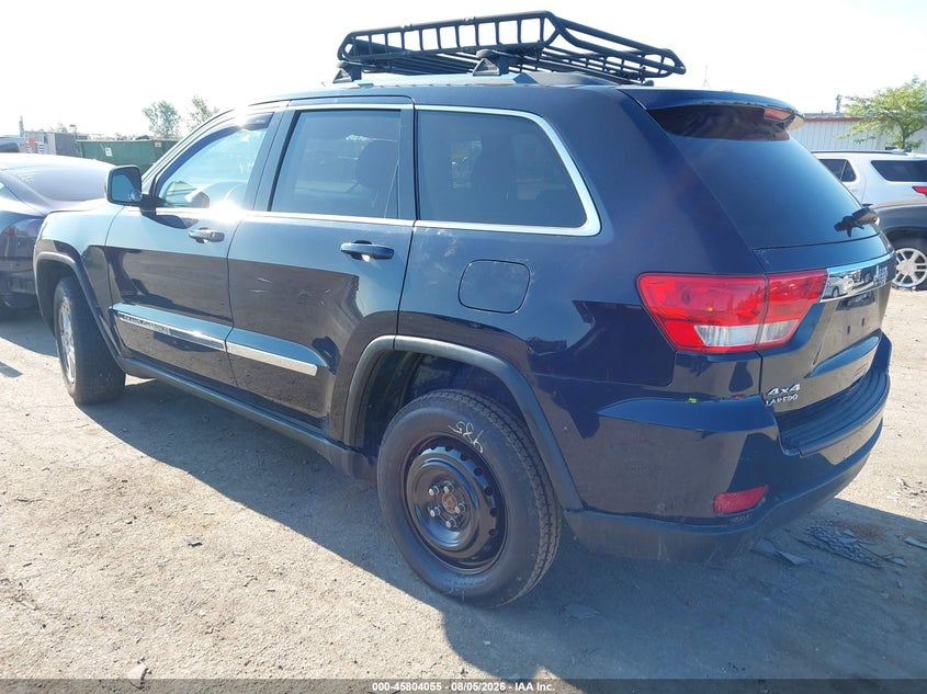 2013 JEEP GRAND CHEROKEE LAREDO · Photo 3