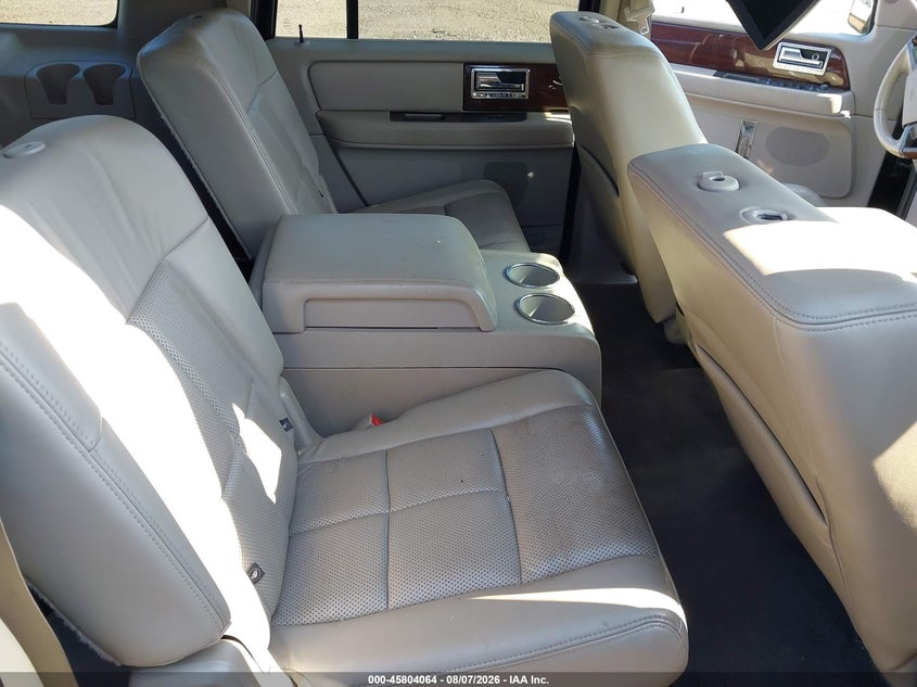 2014 LINCOLN NAVIGATOR SPORT UTILITY VEHICLE 5.4L V-8 VVT, 310HP