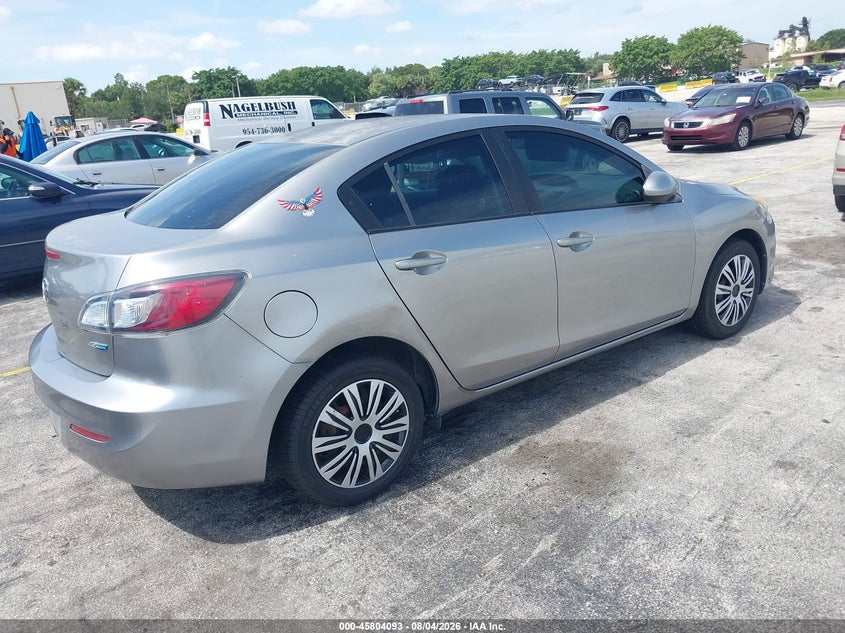 Vin: jm1bl1u76d1747812, lot: 46302939, mazda mazda3 i sport 20134