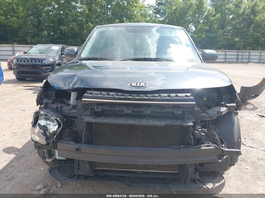 2021 KIA SOUL auction photo 6