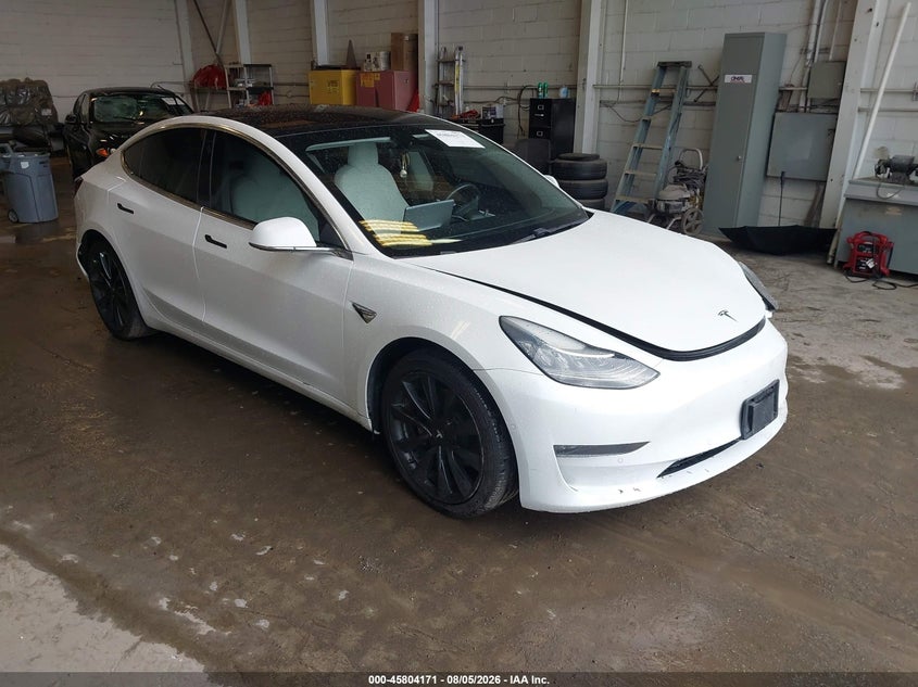 2018 TESLA MODEL 3 auction photo 1