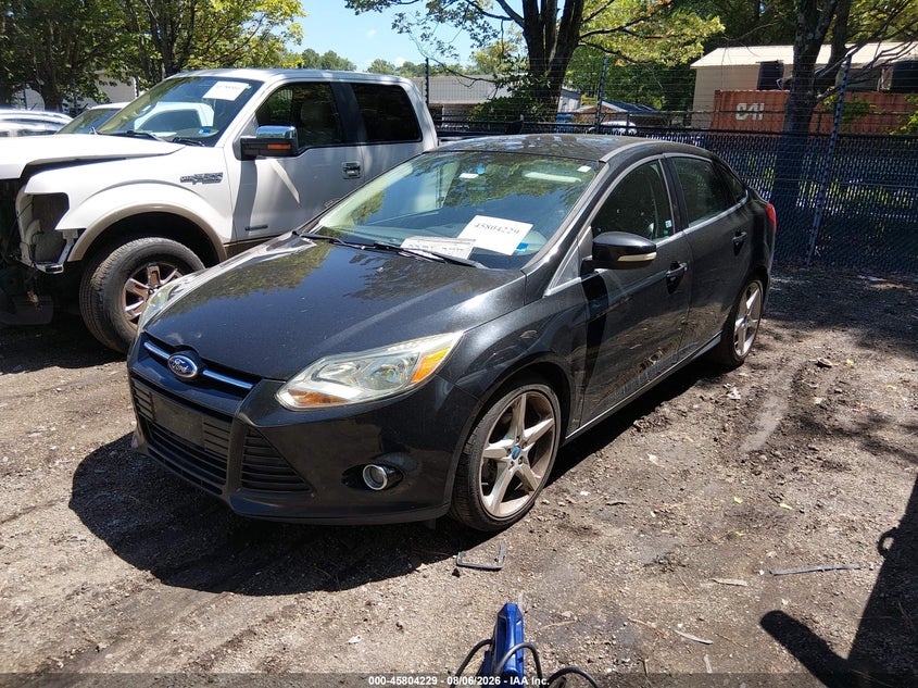 Vin: 1fadp3j26dl360236, lot: 46303075, ford focus titanium 20132