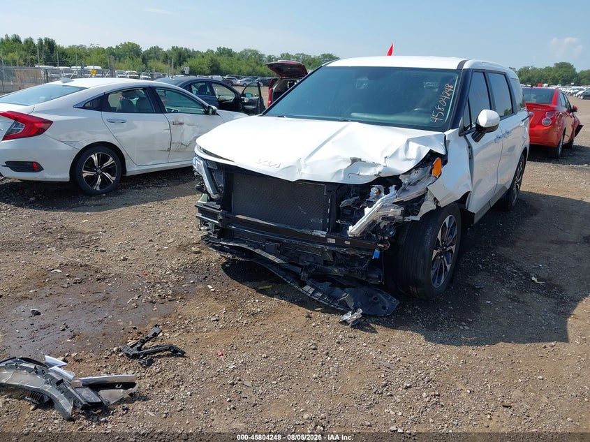 2022 KIA CARNIVAL MPV auction photo 6