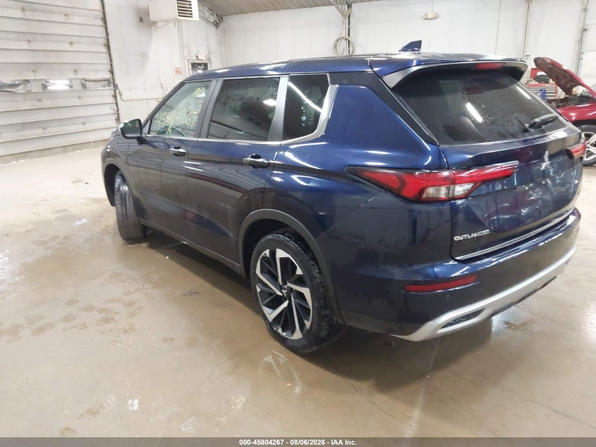 Vin: ja4j4ua86nz025860, lot: 46303113, mitsubishi outlander black edition s-awc/se 2.5 s-awc/se launch edition s-awc 20223