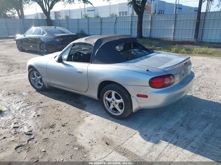 2002 MAZDA MX-5 MIATA auction photo 3