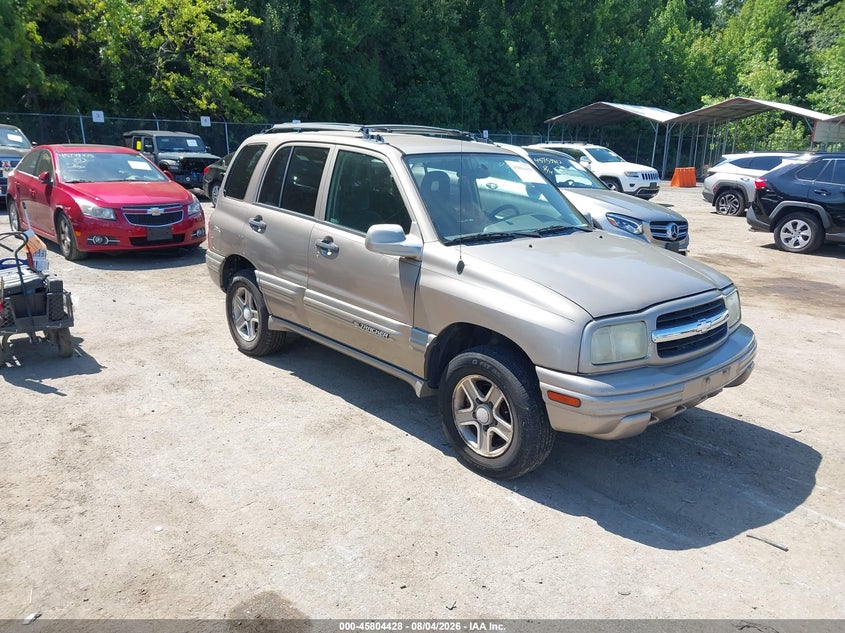 2003 CHEVROLET TRACKER auction photo 1