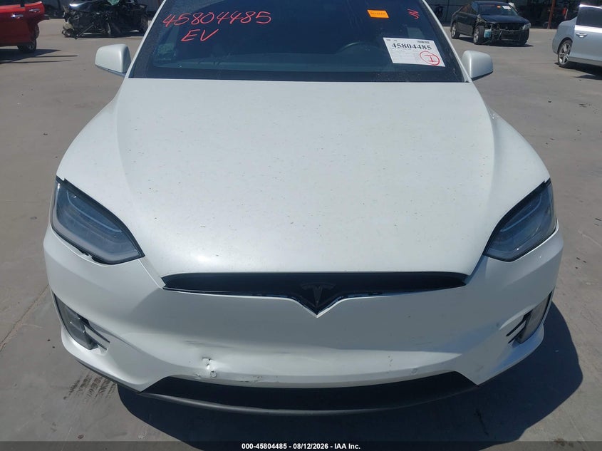 TESLA MODEL X - zdjęcie 20