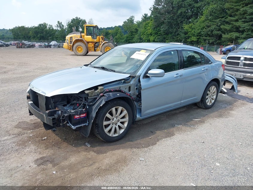 Vin: 1c3ccbbb8dn743968, lot: 46303369, chrysler 200 touring 20132