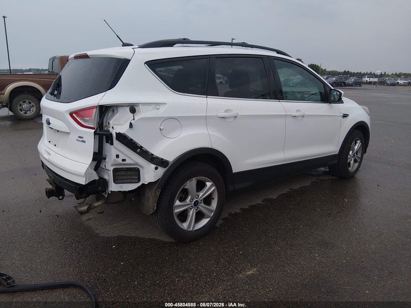 Vin: 1fmcu9g90fua52560, lot: 46303434, ford escape se 20154
